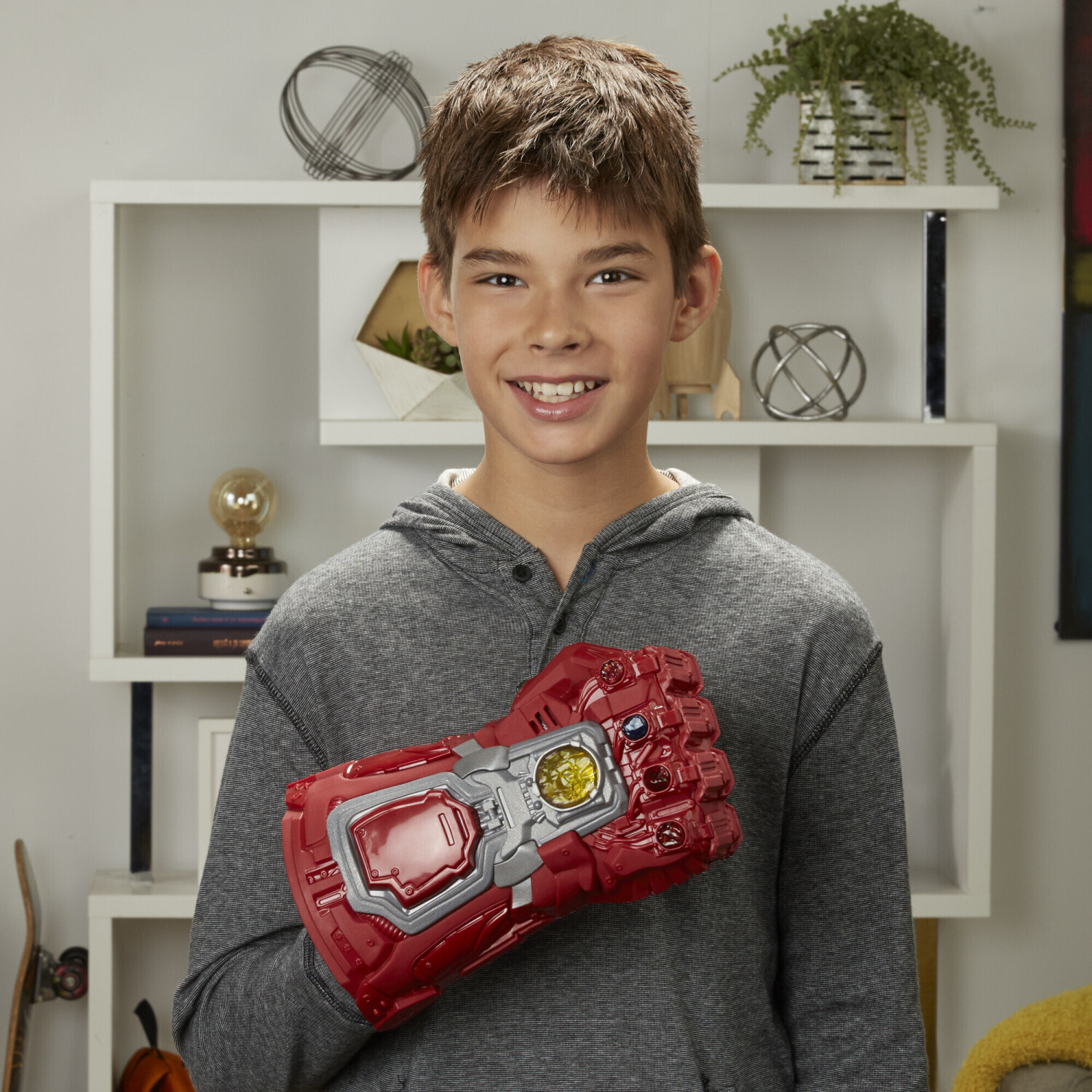 Hasbro hot sale power gauntlet