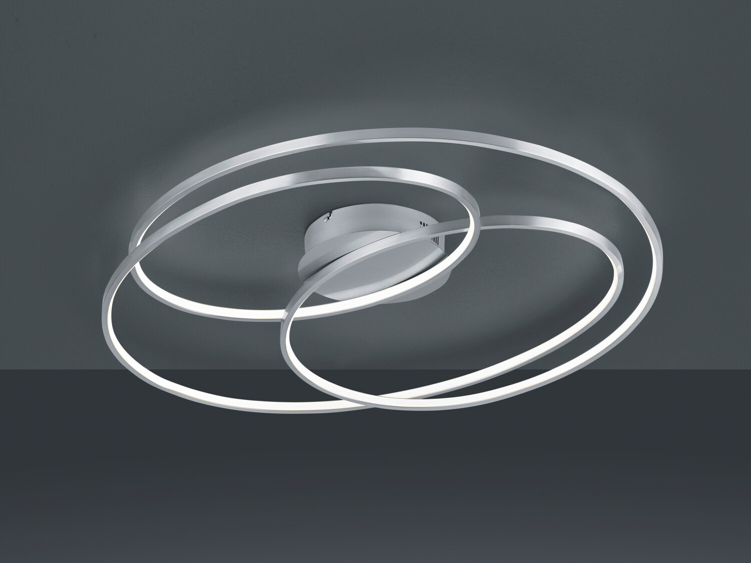 Trio 673918007