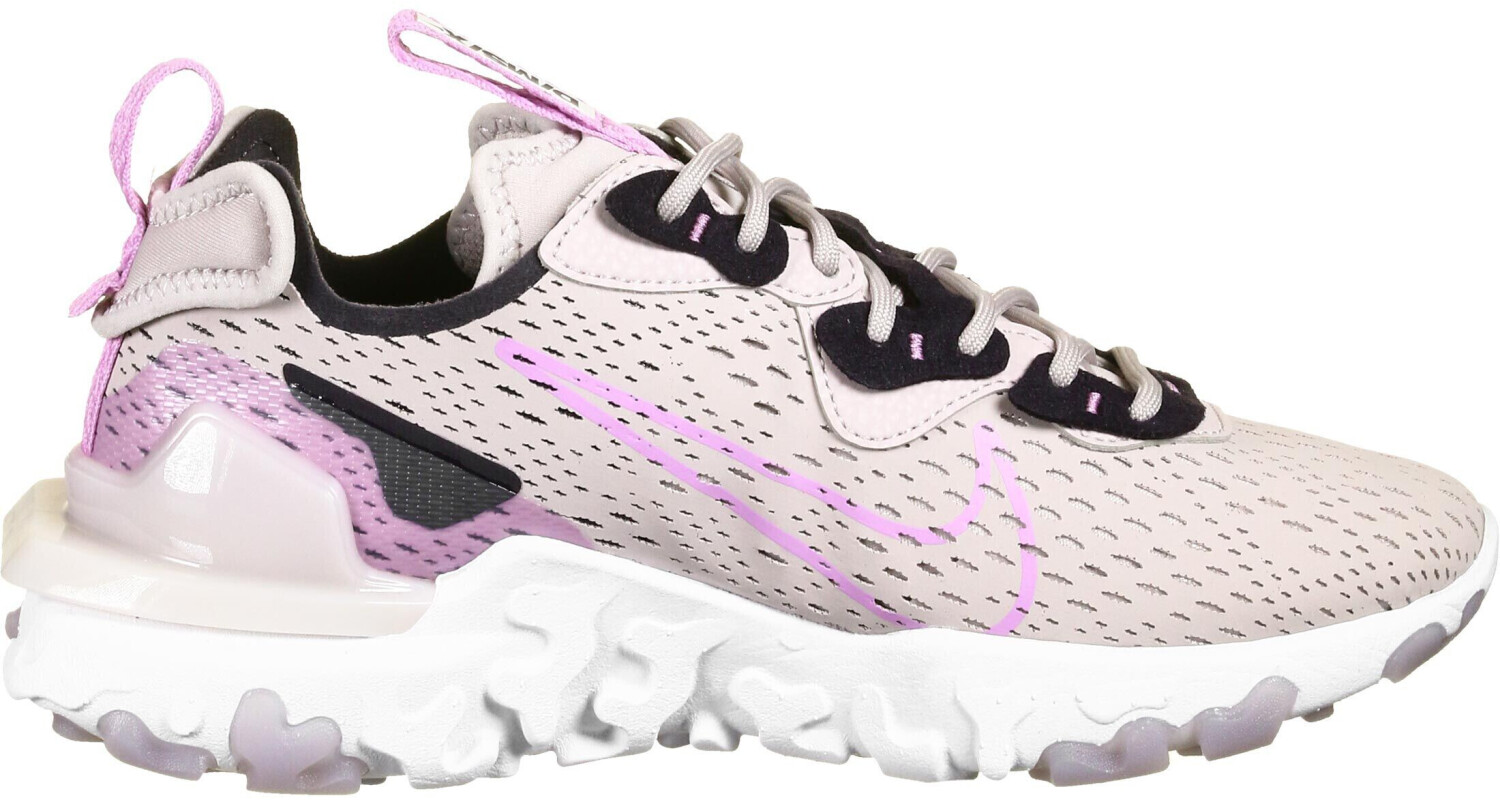 nike react vision pink and white