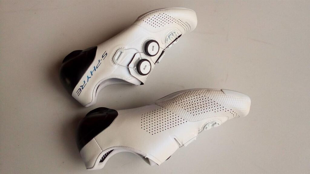 Shimano S-PHYRE ホワイト シューズ　43 SH-RC902 Amazon.co.jp: SHIMANO(シマノ) RC9(RC902WW01) サイズ:36(22.5