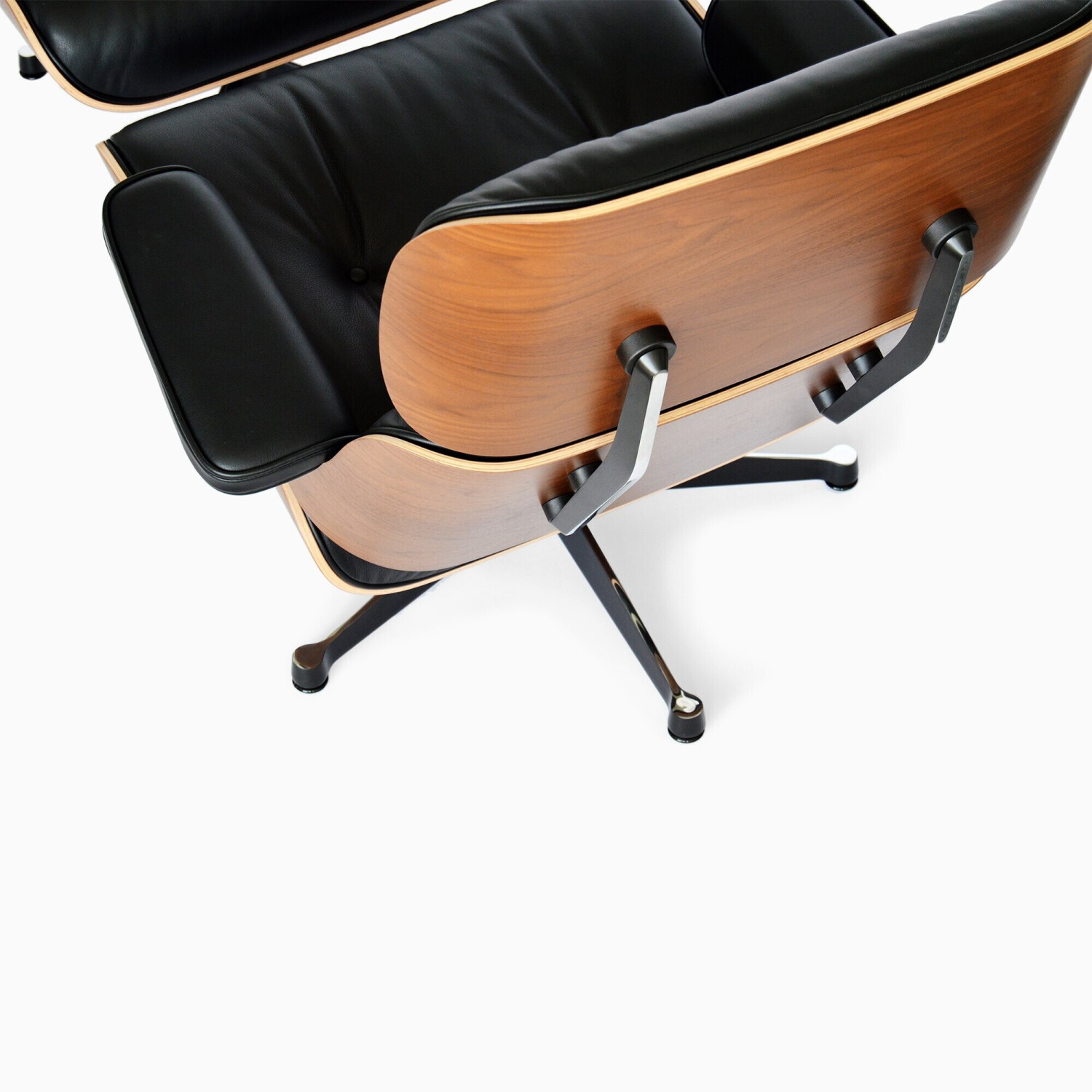 Vitra Lounge Chair & Ottoman XL (neue Maße) Nero/Nussbaum ab 8.236,00