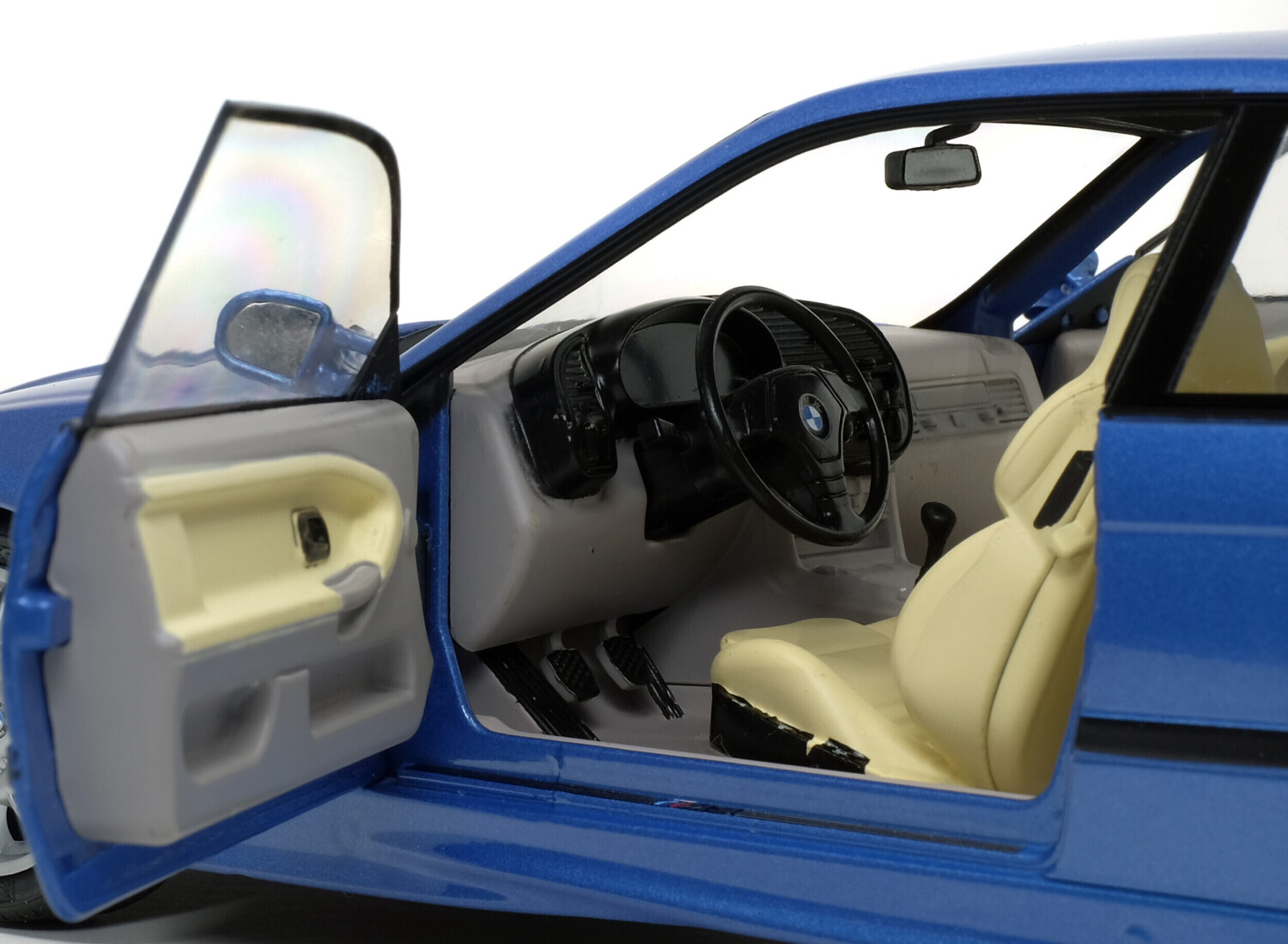 Voiture Miniature de Collection - SOLIDO 1/18 - BMW M3 E36 - 1992 - Blue  Estoril - 1803901 - Cdiscount Jeux - Jouets