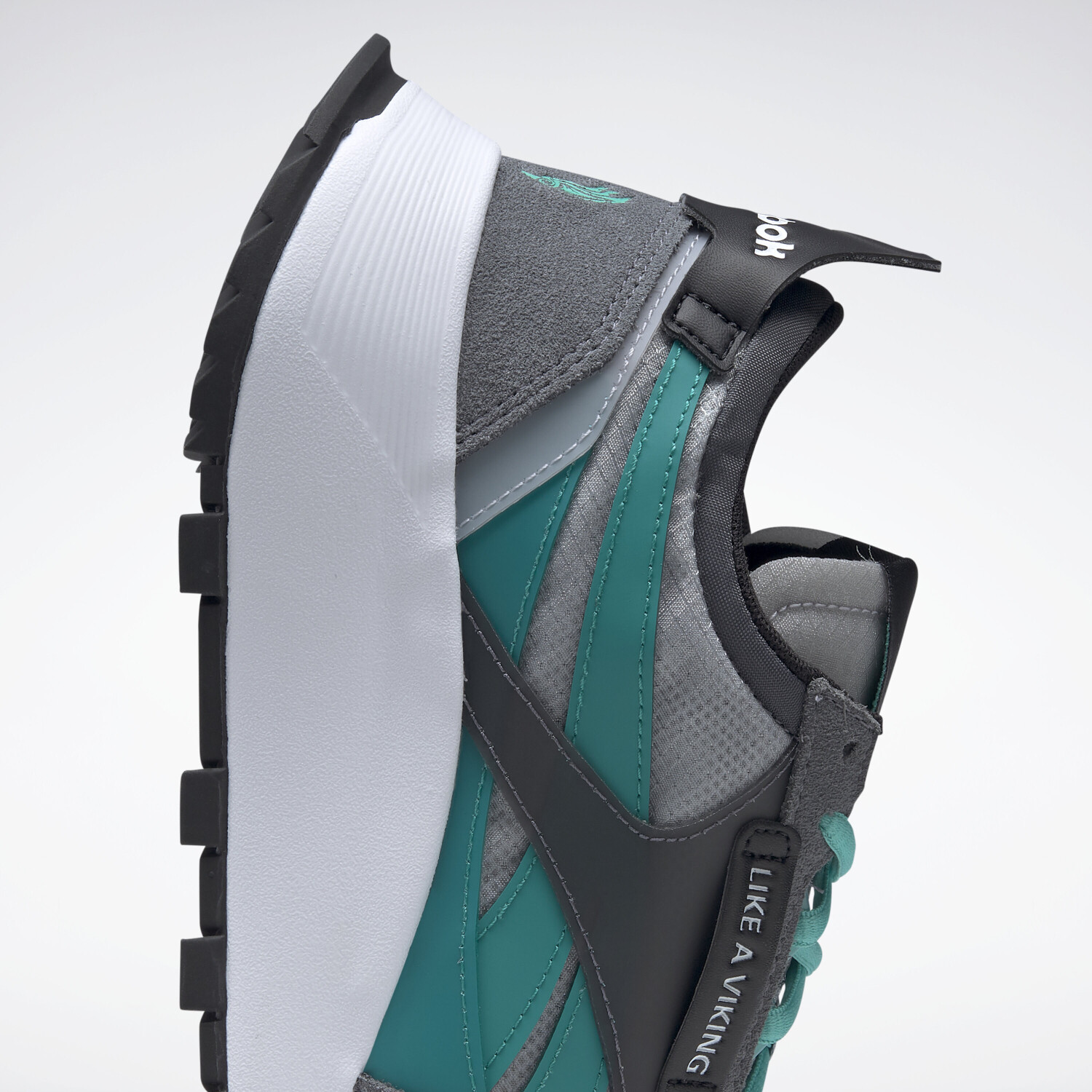 reebok cl legacy assassin's creed valhalla