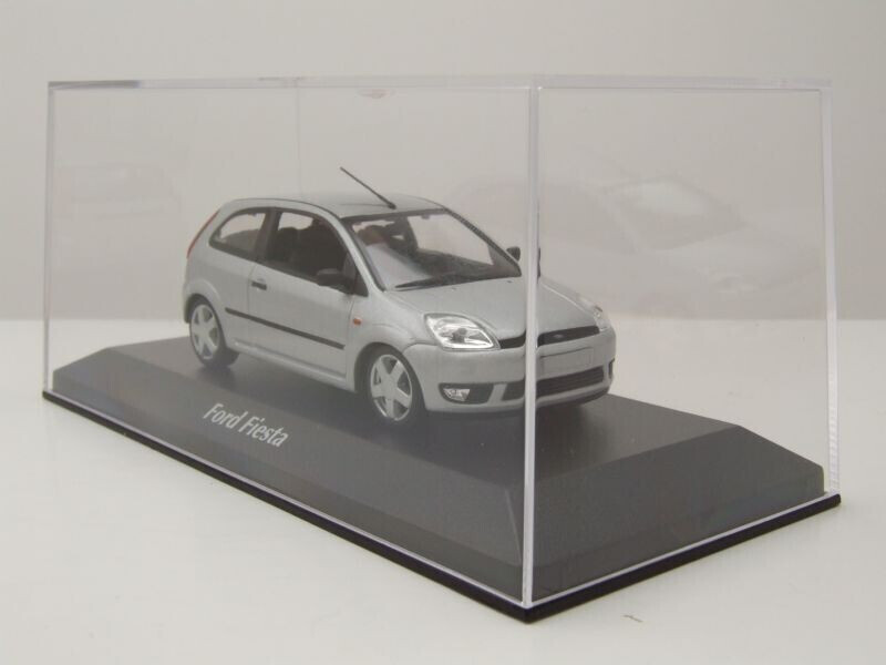 Minichamps 940081120