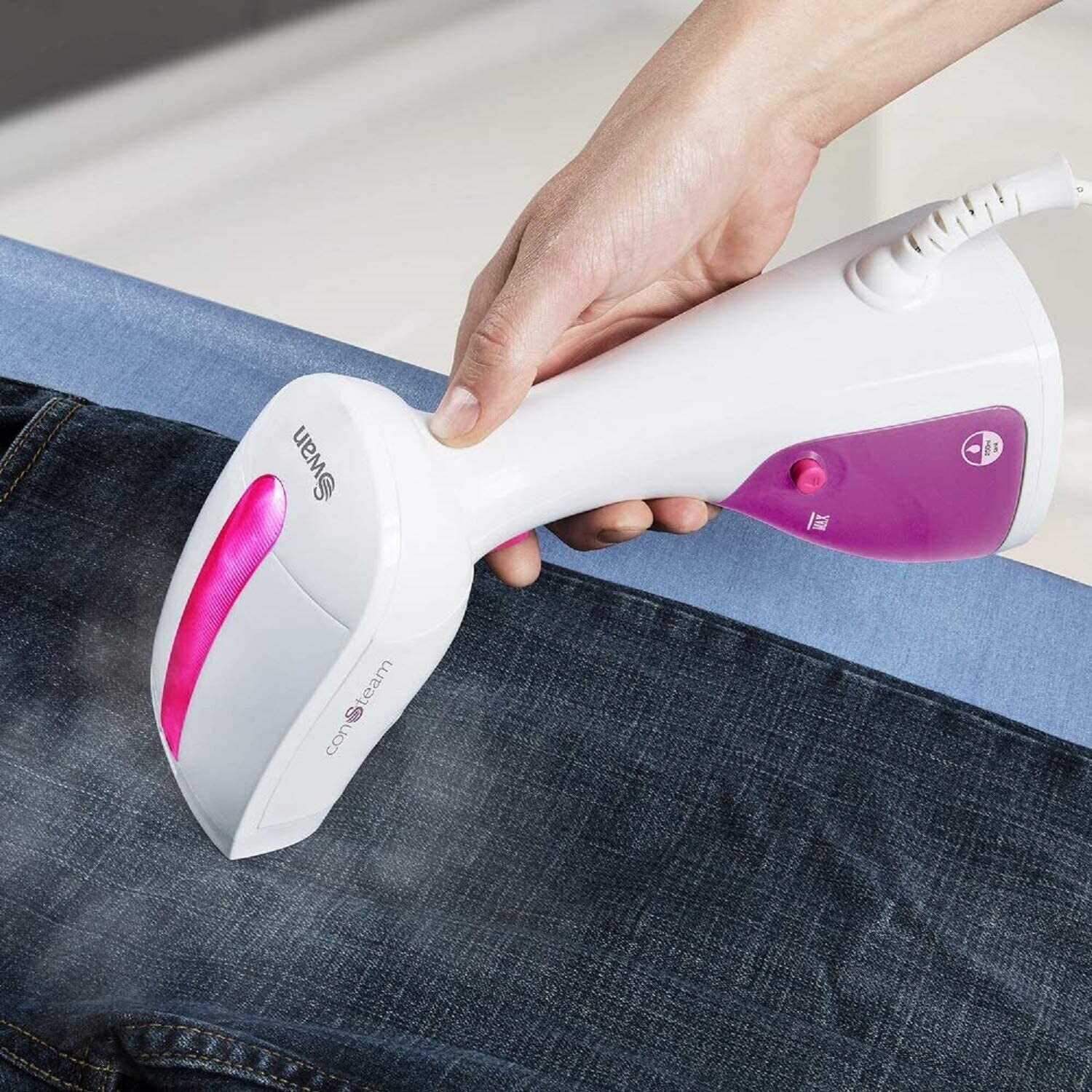 Swan steam iron hotsell