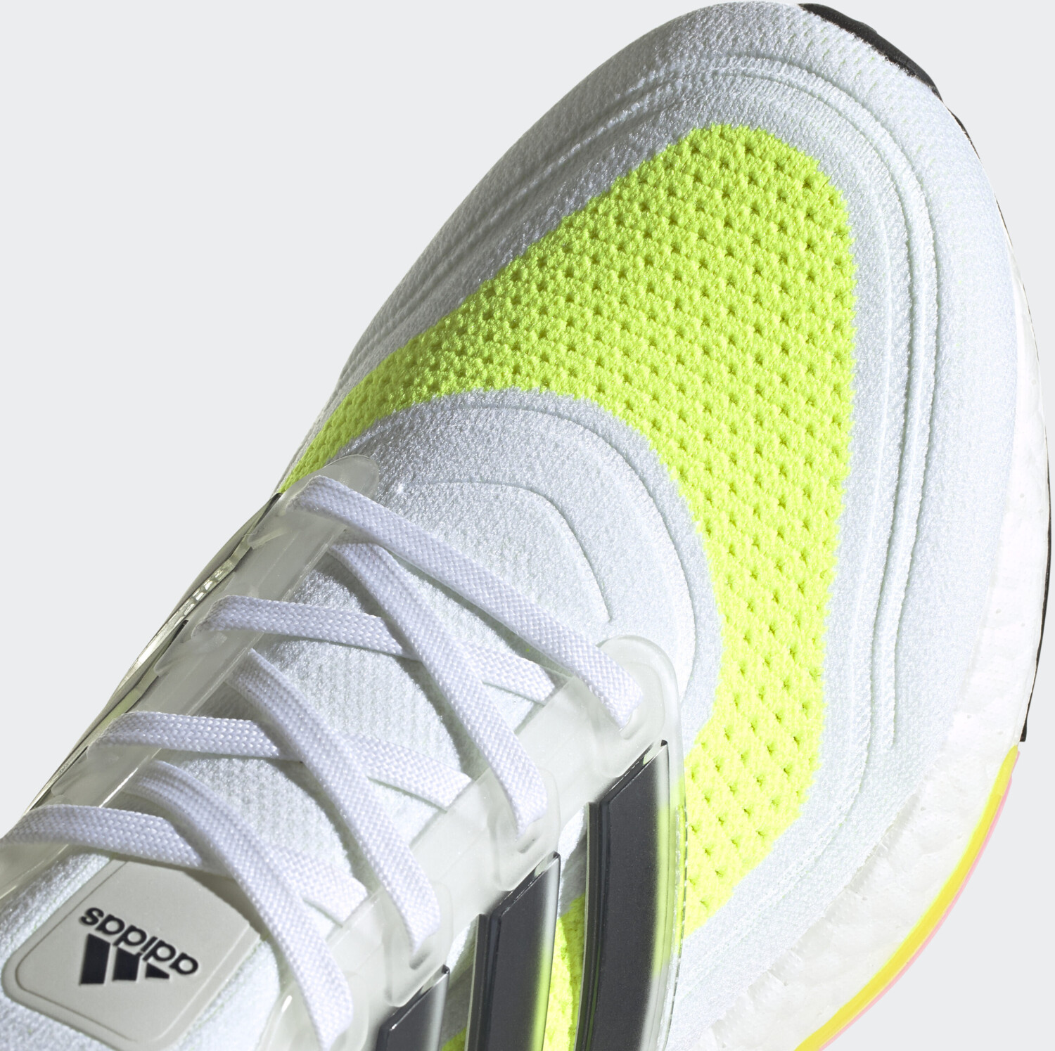 Adidas ultra boost bianche e verdi prezzo outlet