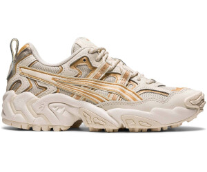 asics beige