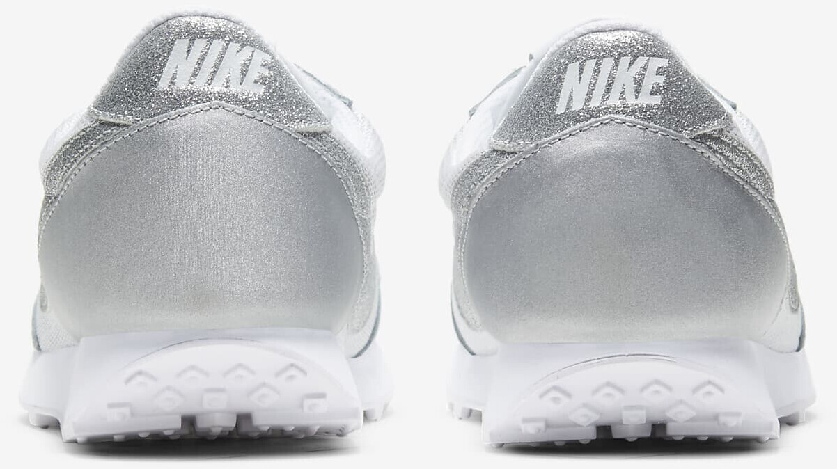 Nike daybreak metallic silver deals