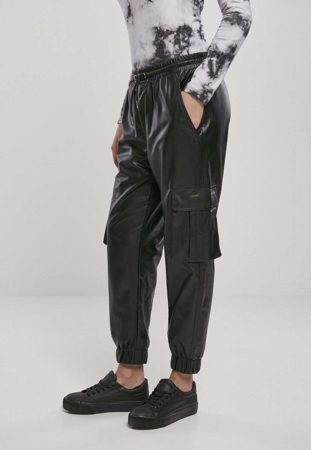 Urban Classics Ladies Pants Leather € Preisvergleich schwarz Faux Cargo 32,99 Black (TB3983-00007-0039) bei | ab