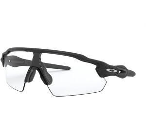 Oakley Radar EV Pitch Sunglasses matte black clear photochromic desde 163,99 | Black Friday 2022: Compara precios en idealo