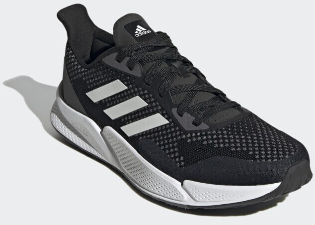 fw8070 adidas