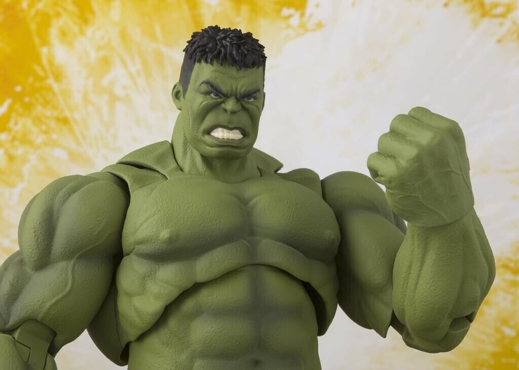Bandai Infinity War Hulk S.H. Figuarts 21 cm (BTN55108-5)