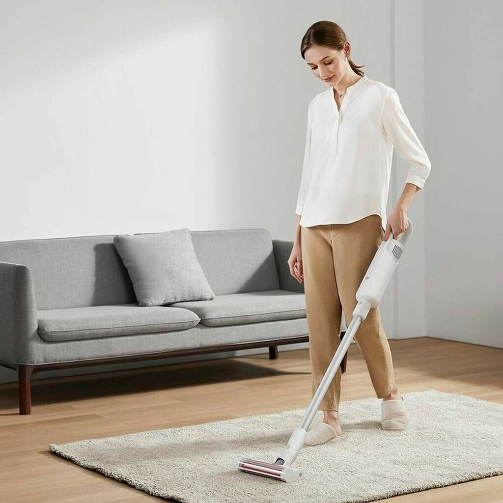 La rivoluzione della pulizia: Xiaomi Mi Vacuum Cleaner Light,  l'aspirapolvere senza fili che cambierà la tua casa 