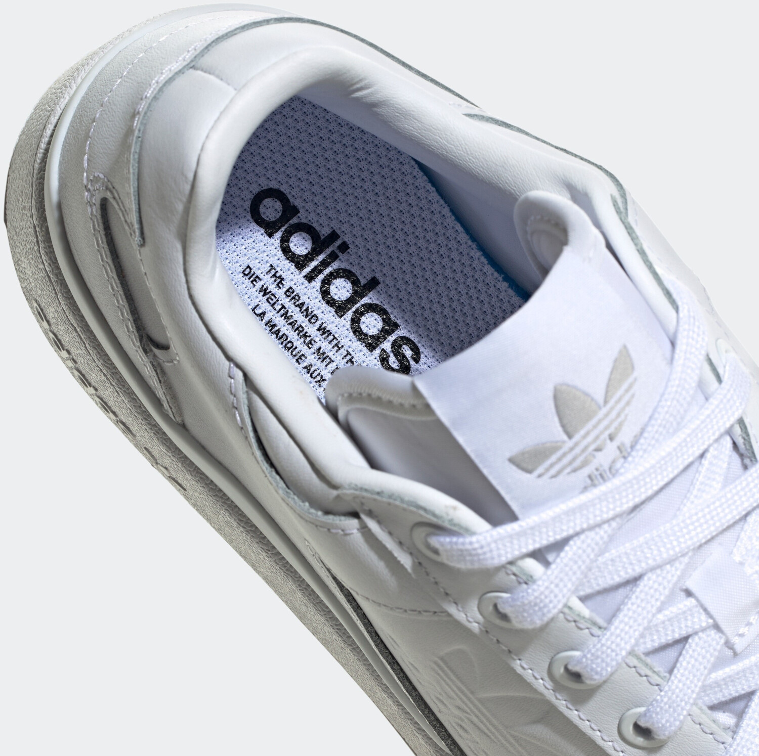 Adidas Forum Bold cloud white/cloud white/core black au meilleur prix sur idealo.fr