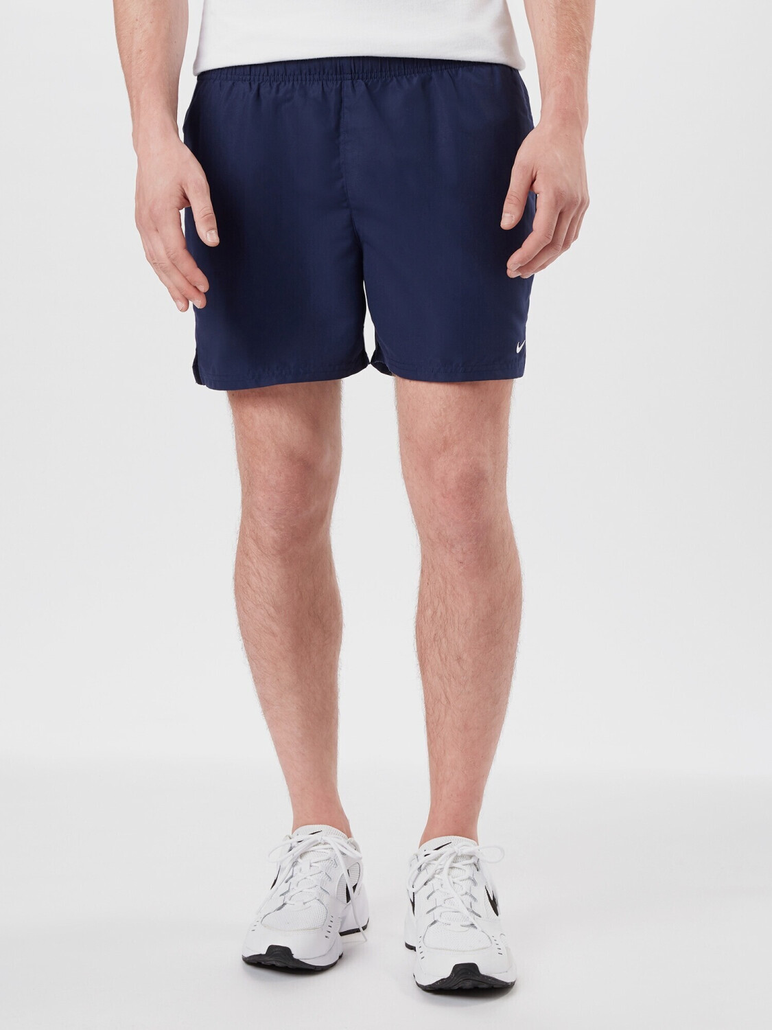 Nike core logo store 5 volley short
