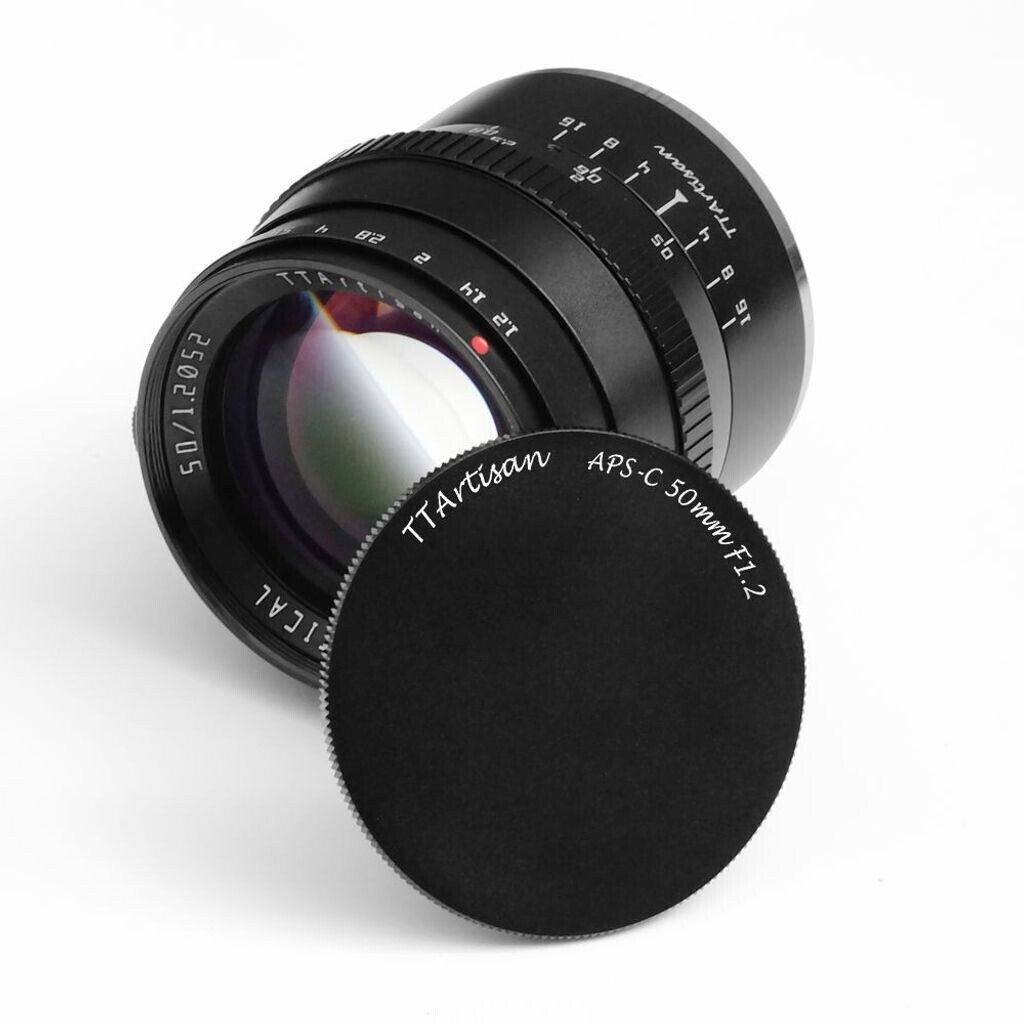 TTArtisan 50mm f1.2 MFT