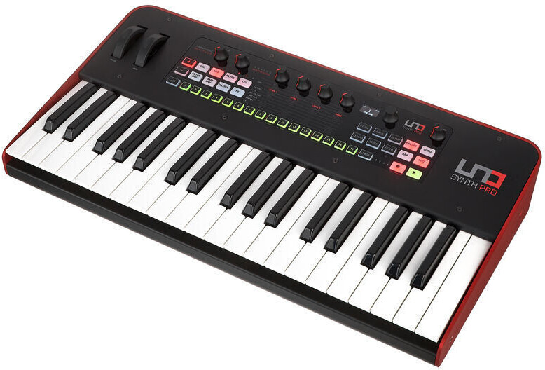 Uno pro synth online