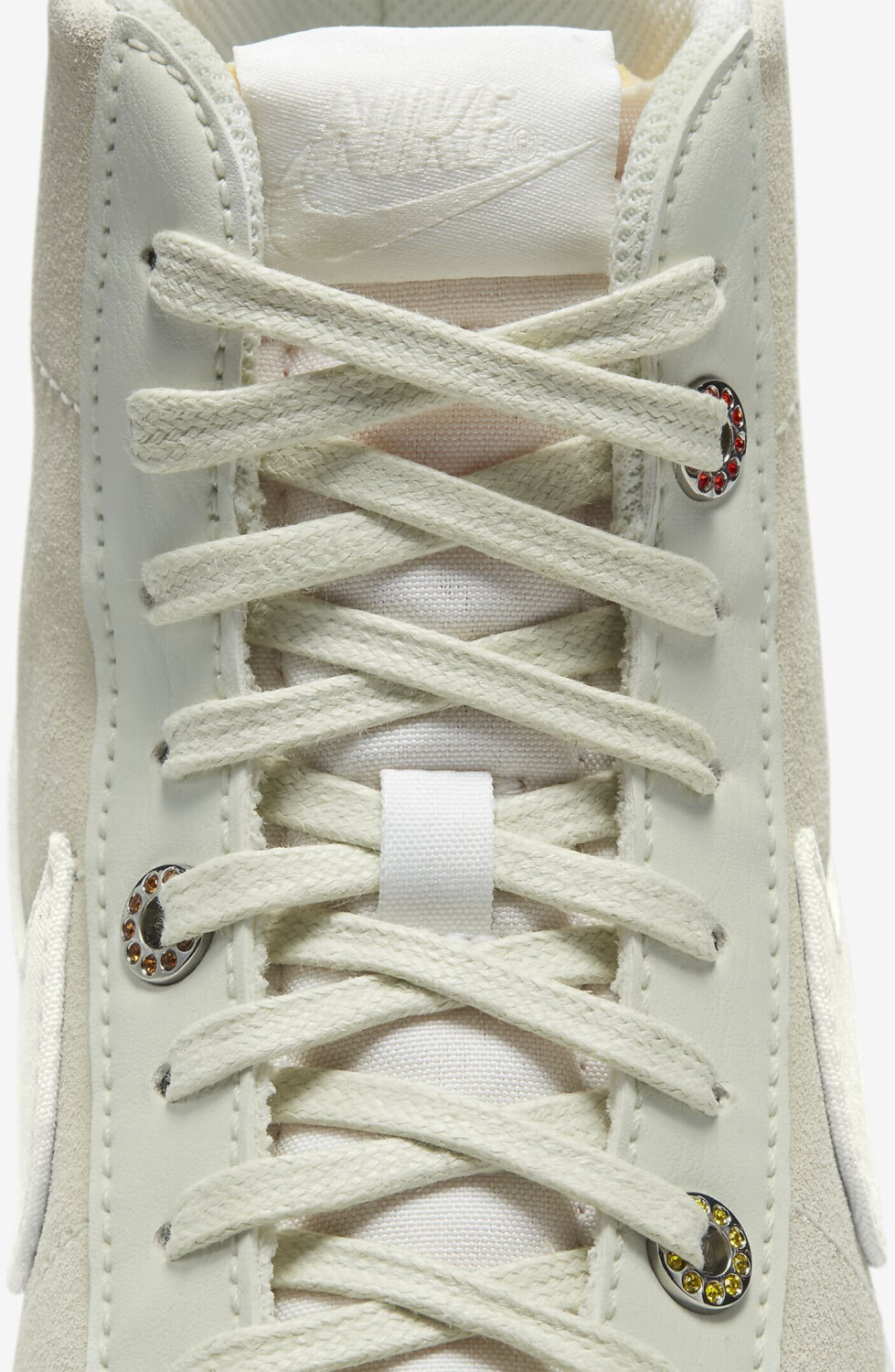 Nike Blazer Mid '77 Women sea glass/metallic silver/summit white au meilleur prix sur idealo.fr