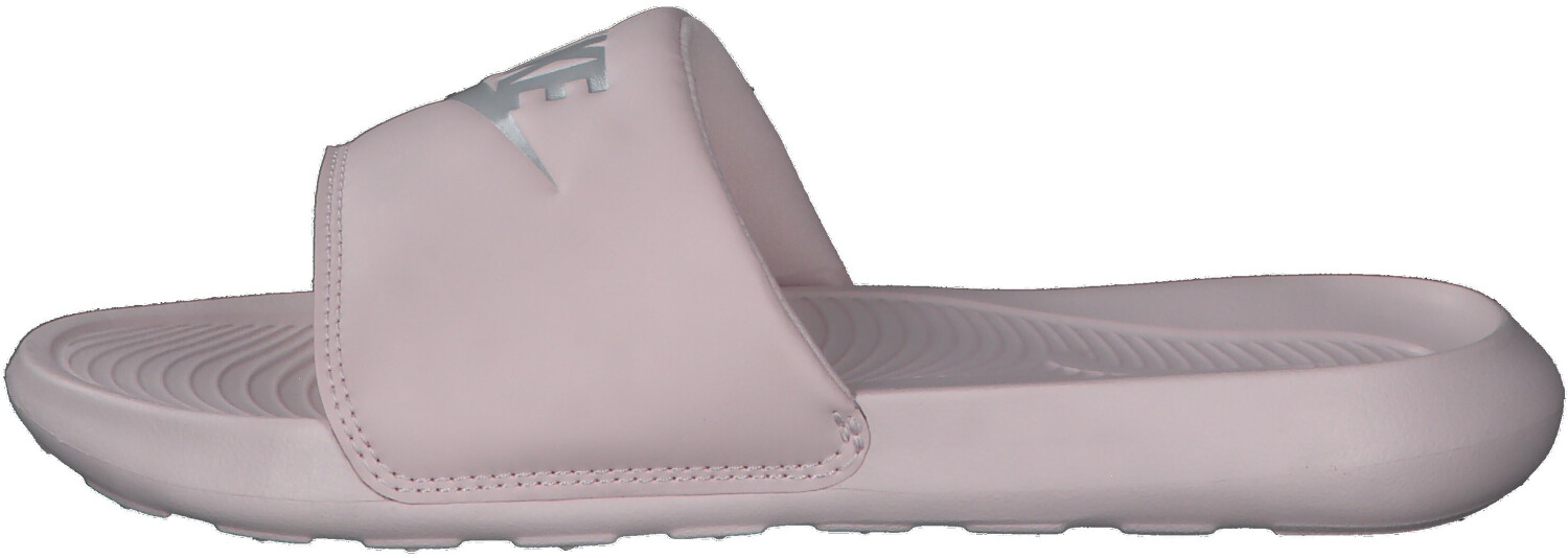 Nike Victori One Women barely rose barely rose metallic silver au meilleur prix sur idealo
