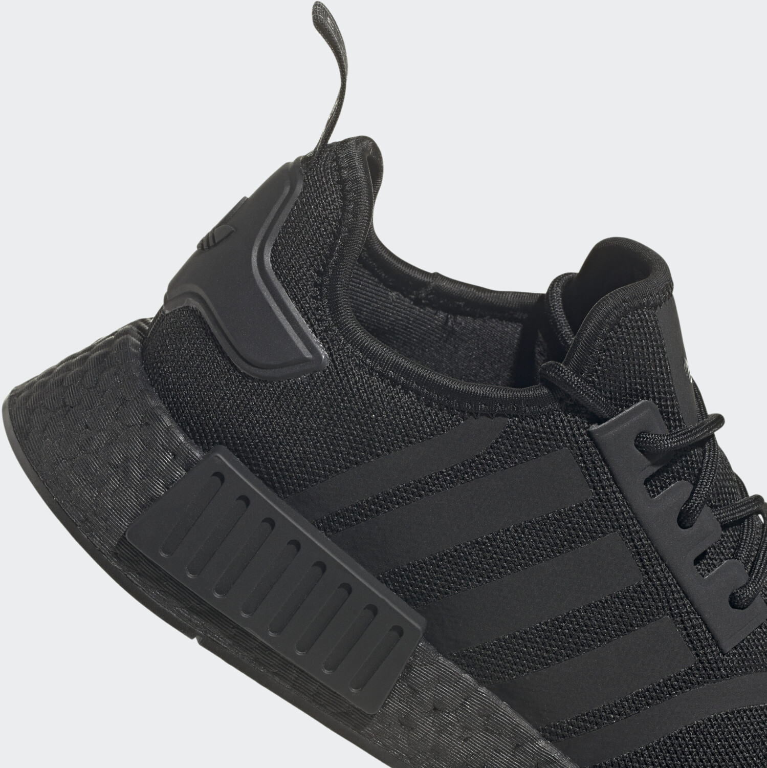Adidas nmd total black best sale
