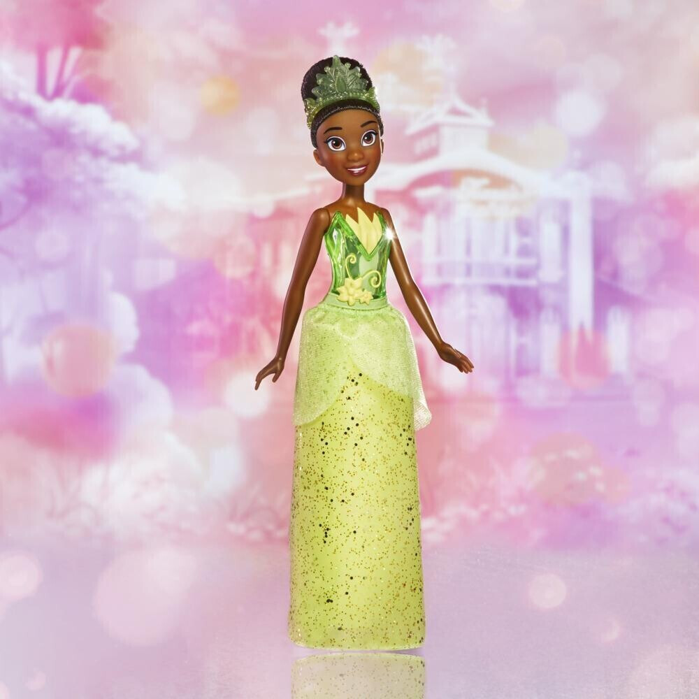 My new singing doll from Disney Store the fabulous Vaiana …