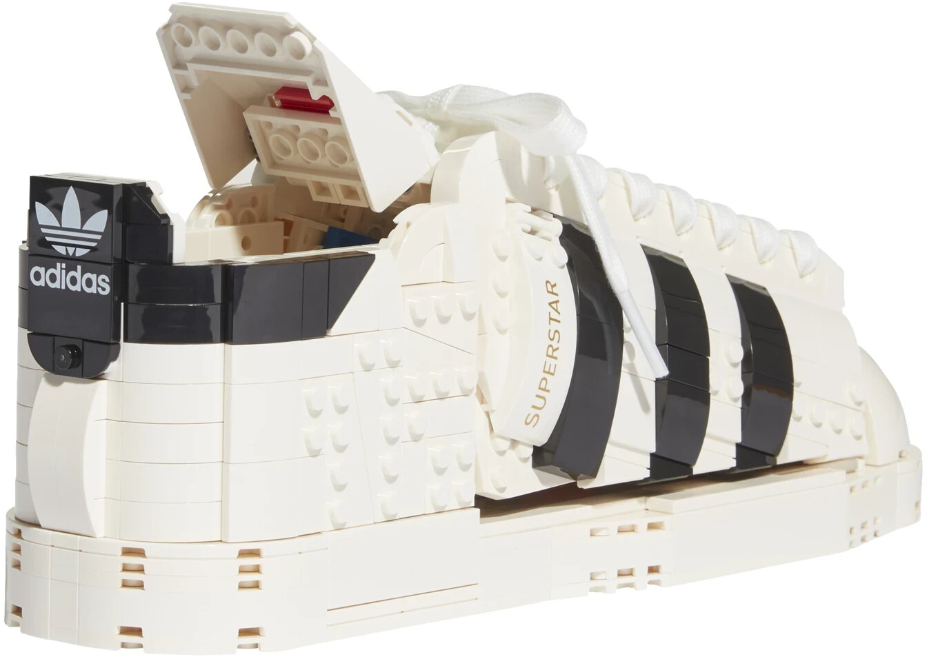 Soldes LEGO Creator Expert - adidas Originals Superstar (10282) 2024 au  meilleur prix sur