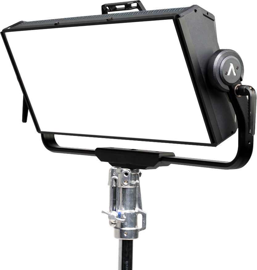 Aputure Nova P600c RGBWW LED