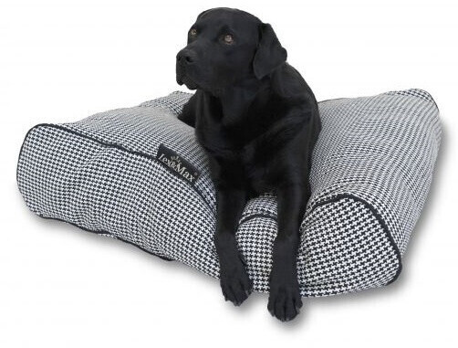 Lex & Max Dog Pillow Amalia