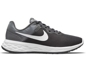 Light grey deals nike shoes