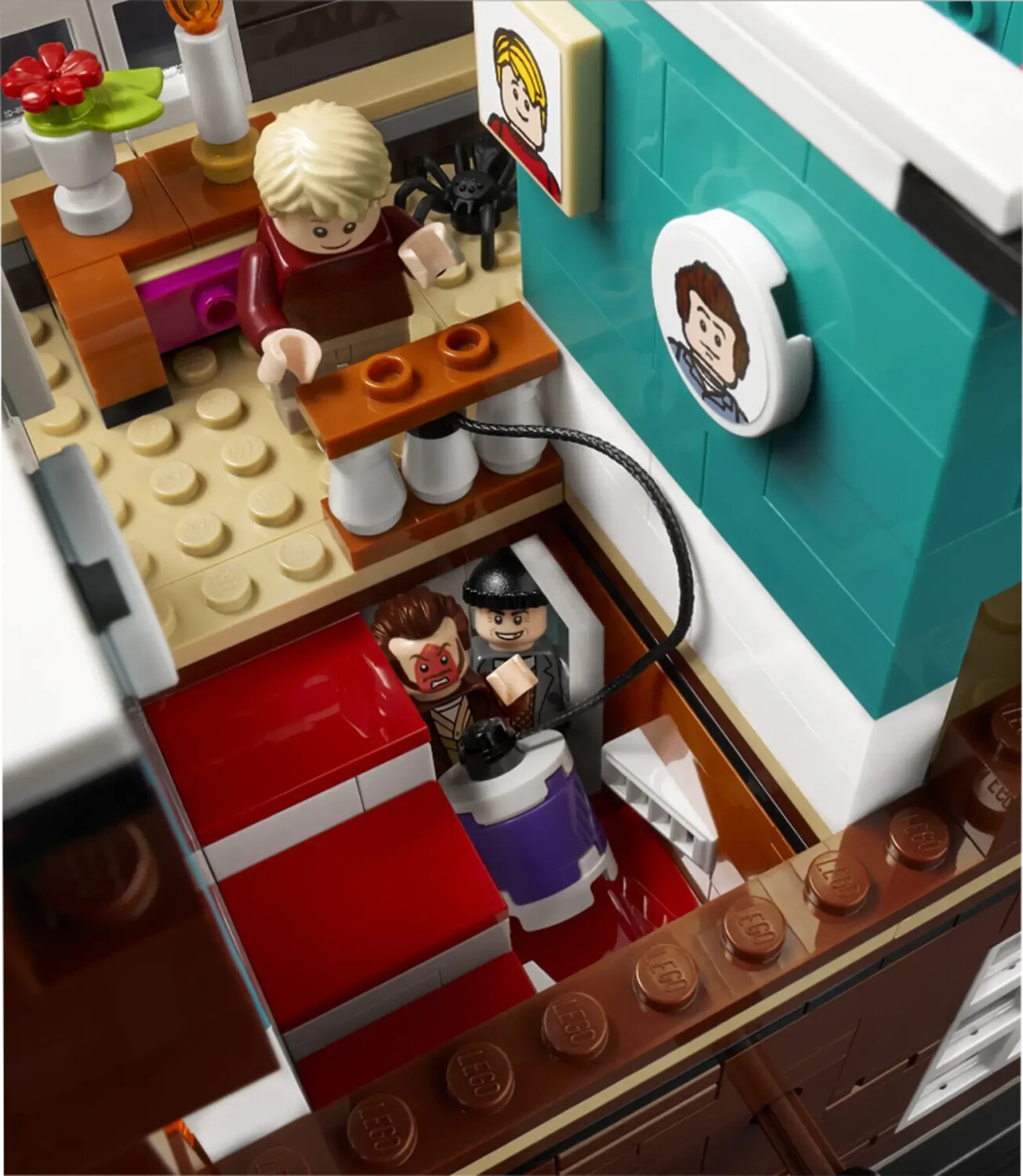 Acheter en ligne LEGO Ideas Maman, j'ai raté l'avion! (21330