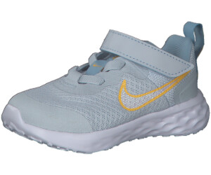 nike infant revolution