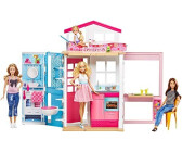 Barbie 2-Etagen-Ferienhaus mit Einrichtung und Puppe (GXC00)
