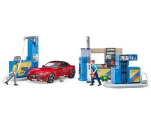 Bruder 62111 bworld Tankstelle mit Fahrzeug und Waschplatz Spielzeug Modell-Set 