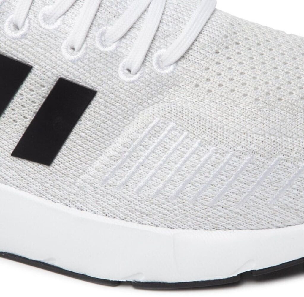 Swift run gray and white online
