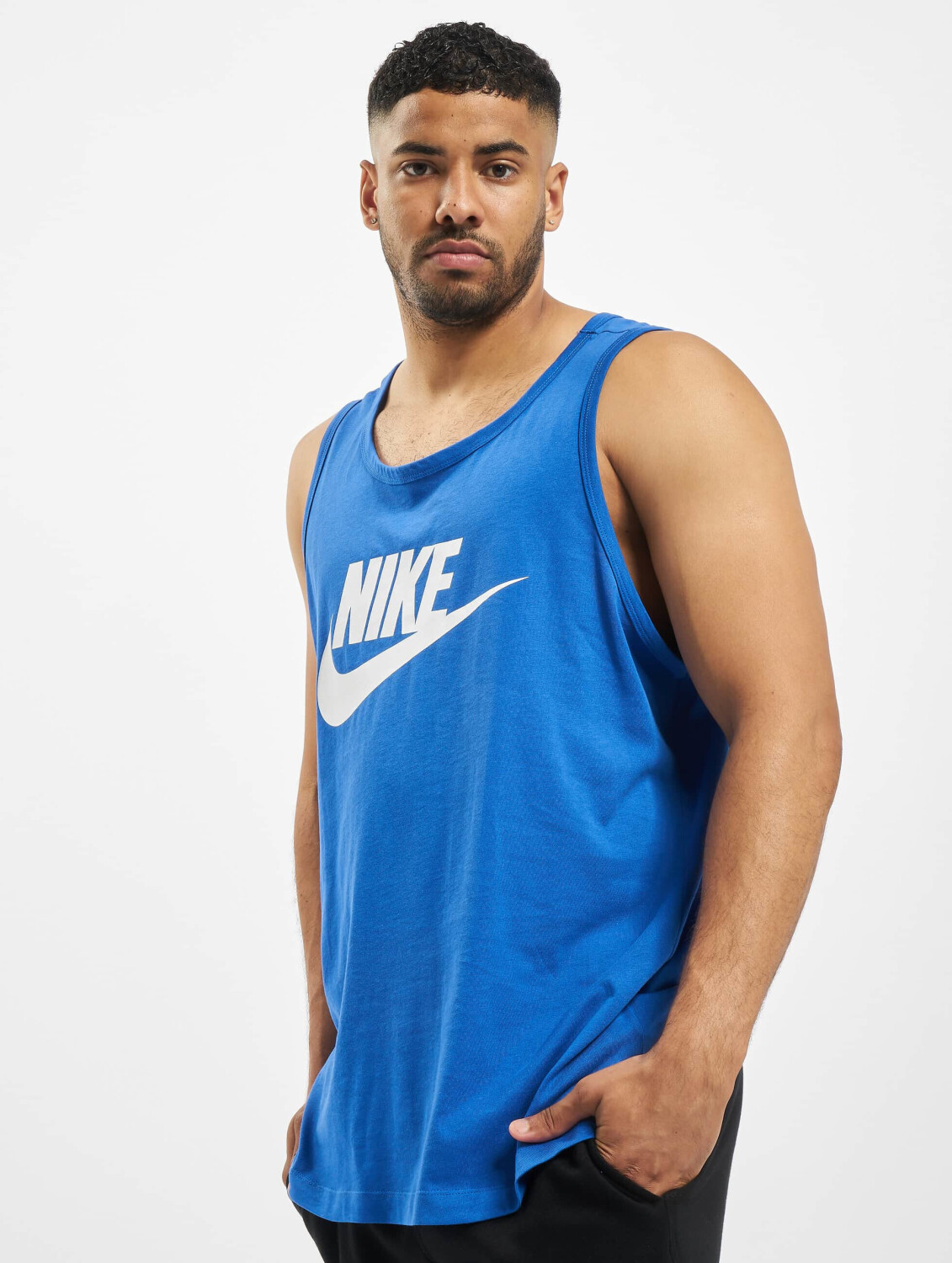 Nike tank shirt clearance