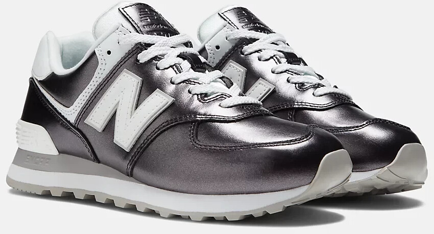 New balance black & gold 574 v2 metallic trainers hotsell