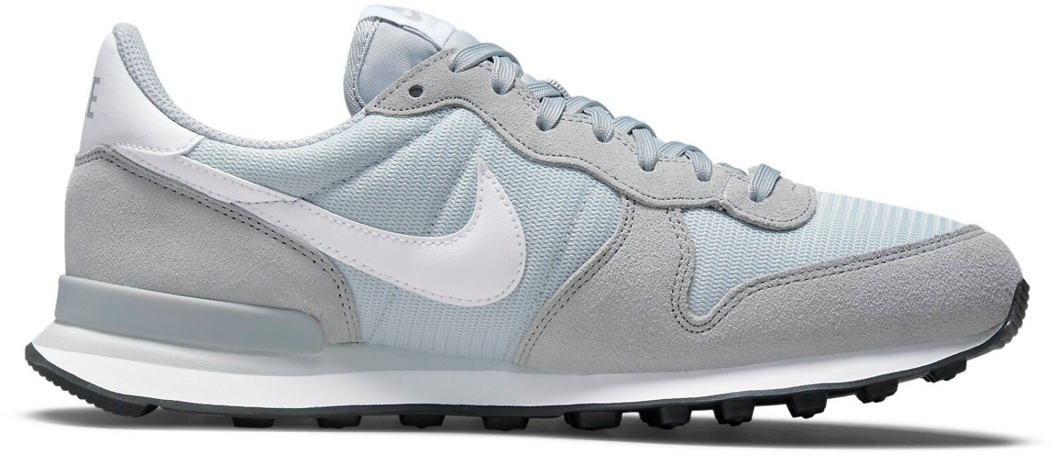 Nike internationalist wolf hot sale grey black white