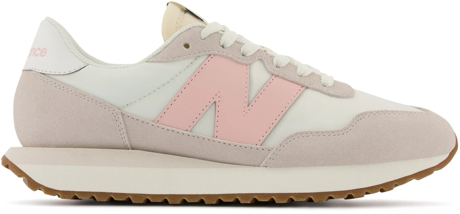 New balance 1550 womens Pink on sale