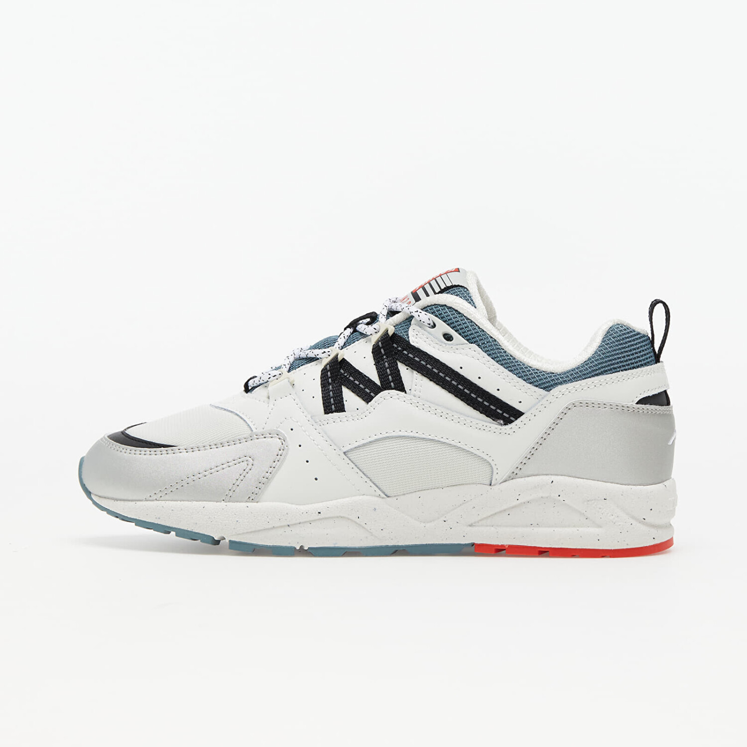 Karhu Fusion 2.0 silver/jet black