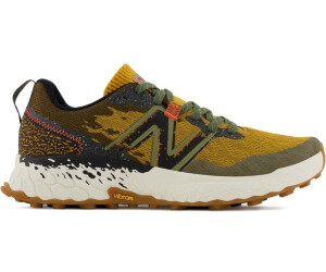 New balance discount 16 black gold