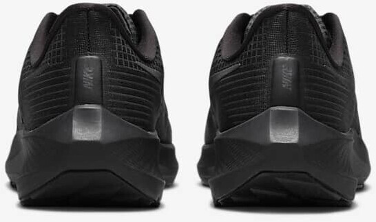 Zoom pegasus black clearance