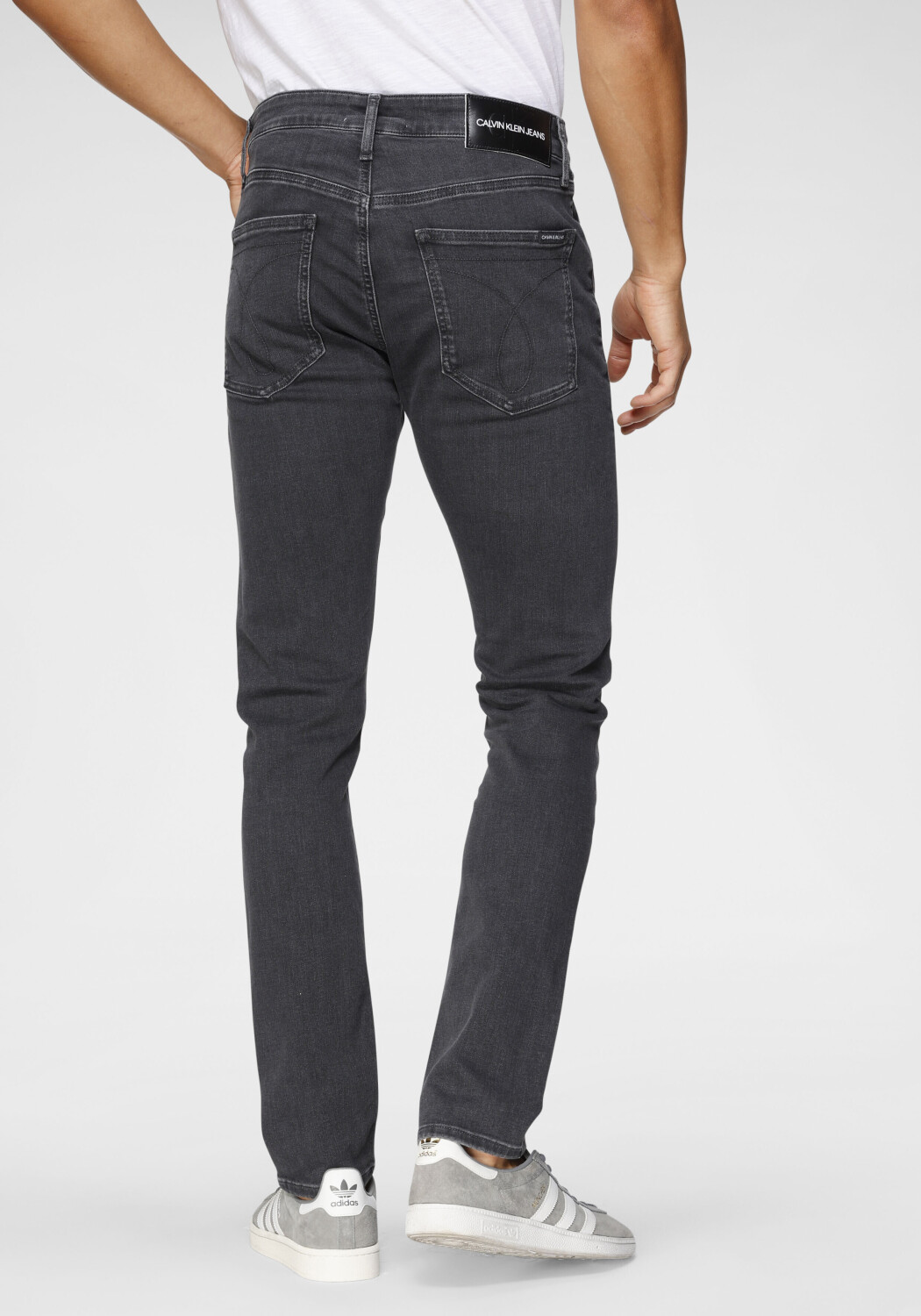 Calvin klein ckj 016 hotsell