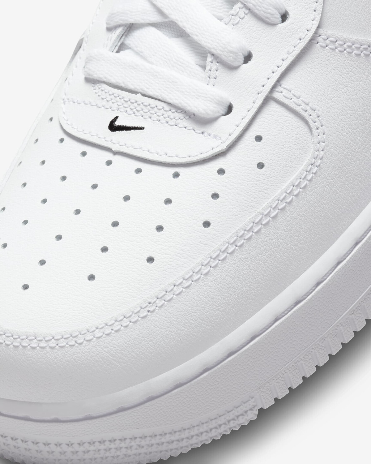 Nike Air Force 1 07 LV8 DM0118 100 white dark sulphur opti yellow black ab 119 95 Preisvergleich bei idealo