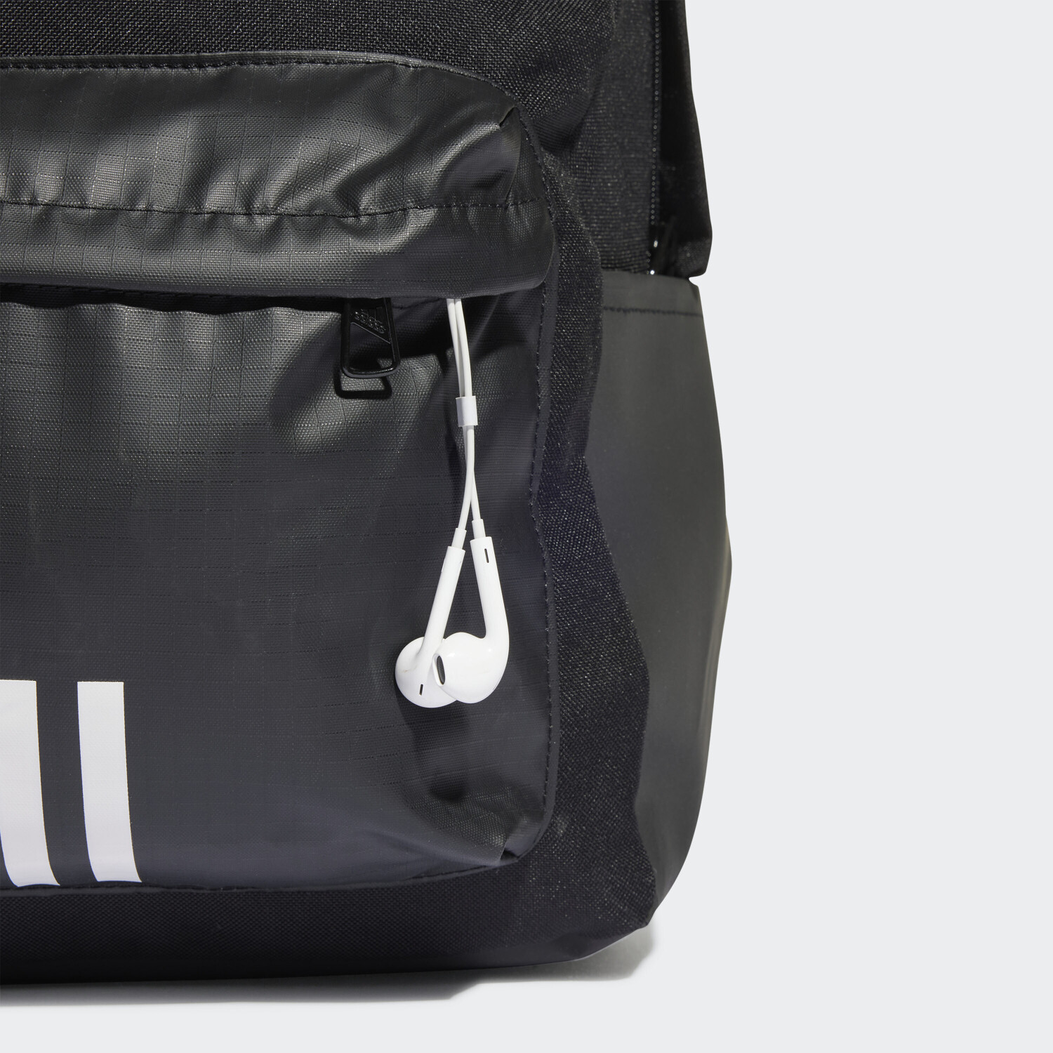 Recogiendo hojas La Iglesia mimar Adidas Classic Badge of Sport 3-Stripes Backpack black/white polyester  (HG0348) desde 18,49 € | Compara precios en idealo