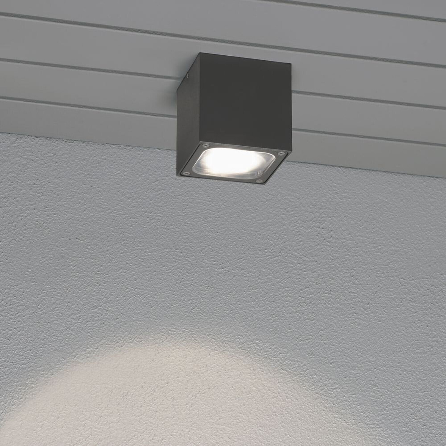 Konstsmide LED-Deckenaufbaustrahler Cesena anthrazit IP54 für den  Außenbereich ab 43,40 €