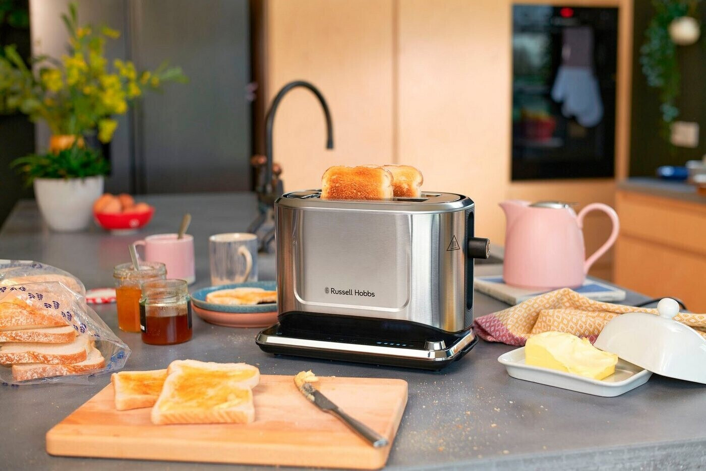 Russell Hobbs Attentiv Toaster (1640 W) silber ab 84,99 €