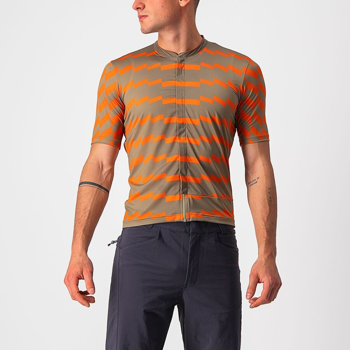 Unlimited abbigliamento on sale