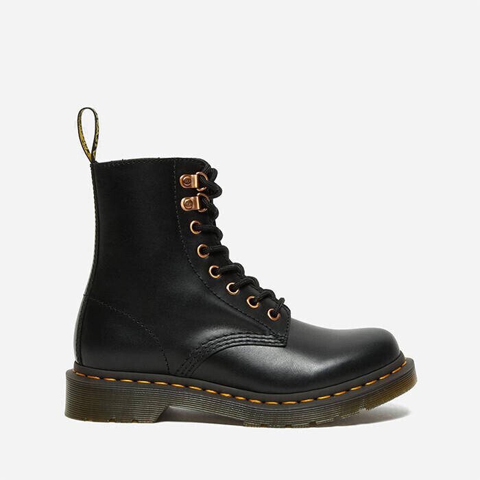 White rose gold dr martens discount
