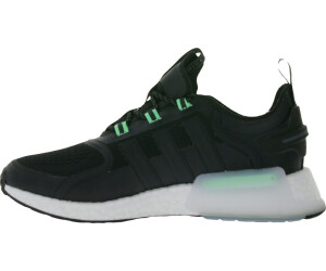 R1v3 black discount