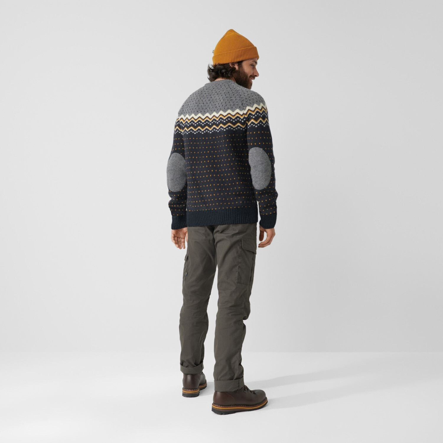 Vik knit sweater m top